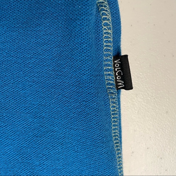 Volcom Blue Mens Large Size Polo Shirt with Zig Zag Cross Stitch Hems - Picture 4 of 6